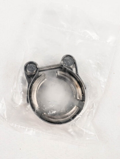 EGR tube hose clamp LR023143